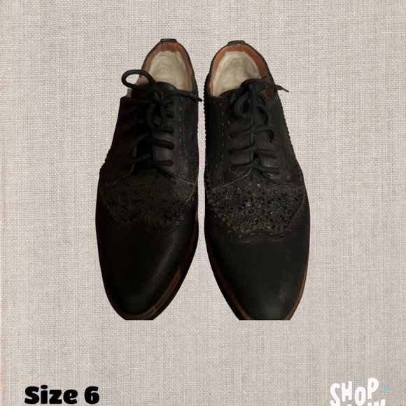 Australia Luxe Collective loafers with shearling, size 6 - Picture 5 of 5